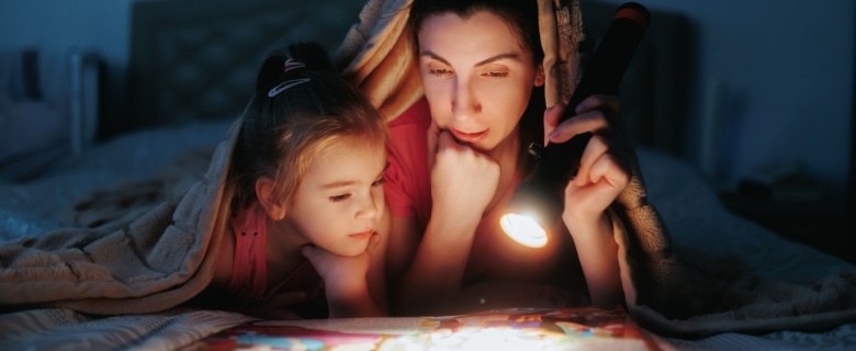 شهر التوعية بالتوحد: اكتشف فن قراءة القصص لأطفال التوحد