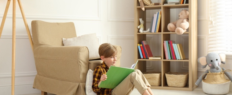 لنصمّم مع أطفالنا مكتبة منزلية