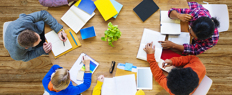 Postgraduate Peer Support Network (P2SN) Postgraduate Peer Support Network (P2SN)