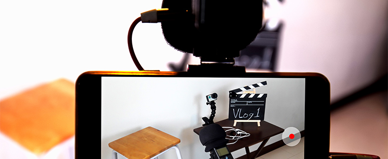 Film Production with Mobile Devices Film Production with Mobile Devices