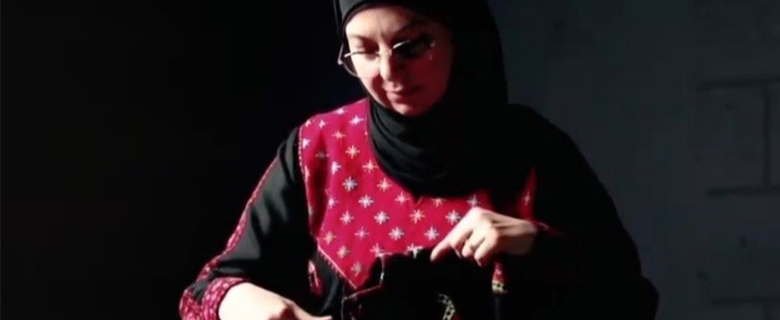 الأسبوع الثقافي الفلسطيني: التطريز الفلسطيني الأسبوع الثقافي الفلسطيني: التطريز الفلسطيني