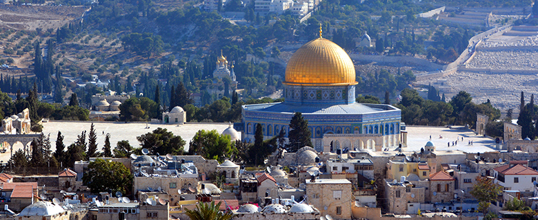 الأسبوع الثقافي الفلسطيني: رحلة الى المسجد الأقصى الأسبوع الثقافي الفلسطيني: رحلة الى المسجد الأقصى
